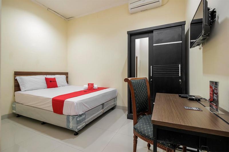 Reddoorz @ Jalan Biak Roxy Jakarta Eksteriør billede